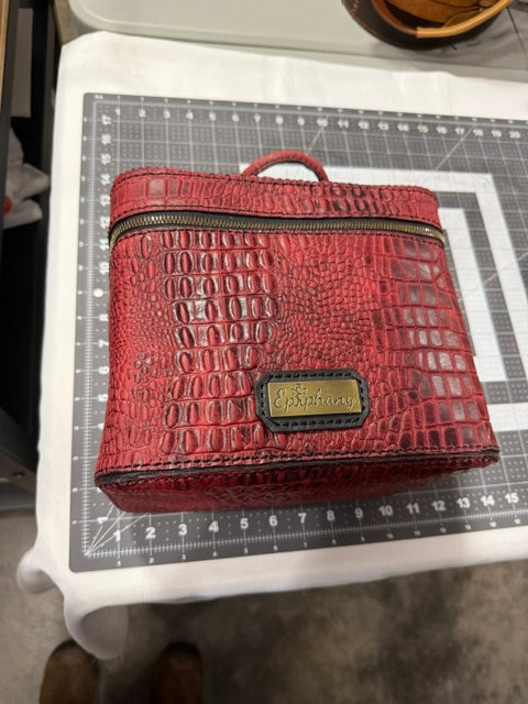 The Crimson Croc – Hand-Stitched Leather Vanity Case
